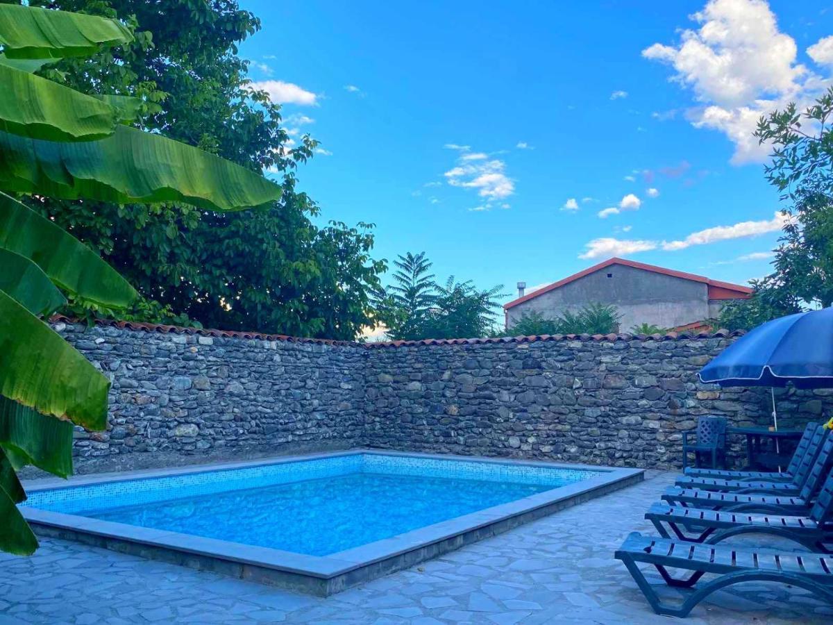 Hotel Villa Eniseli Esterno foto
